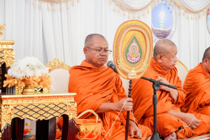 อธิการบดี มรภ.เทพสตรี นำผู้บริหาร และบุคลากร ร่วมพิธีเจริญพระพุทธมนต์ และร่วมเปิดงาน Lopburi Water Festival 2569 สืบสานประเพณีสงกรานต์