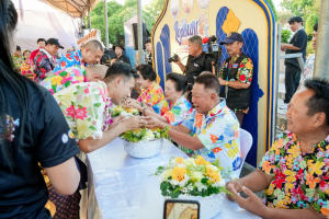 อธิการบดี มรภ.เทพสตรี นำผู้บริหาร และบุคลากร ร่วมพิธีเจริญพระพุทธมนต์ และร่วมเปิดงาน Lopburi Water Festival 2569 สืบสานประเพณีสงกรานต์
