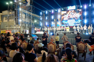 อธิการบดี มรภ.เทพสตรี นำผู้บริหาร และบุคลากร ร่วมพิธีเจริญพระพุทธมนต์ และร่วมเปิดงาน Lopburi Water Festival 2569 สืบสานประเพณีสงกรานต์