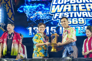 อธิการบดี มรภ.เทพสตรี นำผู้บริหาร และบุคลากร ร่วมพิธีเจริญพระพุทธมนต์ และร่วมเปิดงาน Lopburi Water Festival 2569 สืบสานประเพณีสงกรานต์