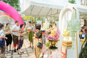 อธิการบดี มรภ.เทพสตรี ร่วมงานสืบสานประเพณีรดน้ำดำหัวขอพร เนื่องในโอกาสประเพณีวันสงกรานต์ ประจำปี พ.ศ. 2569
