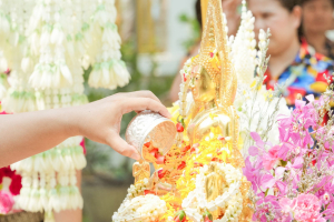 อธิการบดี มรภ.เทพสตรี ร่วมงานสืบสานประเพณีรดน้ำดำหัวขอพร เนื่องในโอกาสประเพณีวันสงกรานต์ ประจำปี พ.ศ. 2569