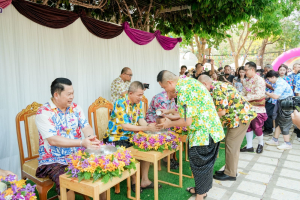 อธิการบดี มรภ.เทพสตรี ร่วมงานสืบสานประเพณีรดน้ำดำหัวขอพร เนื่องในโอกาสประเพณีวันสงกรานต์ ประจำปี พ.ศ. 2569