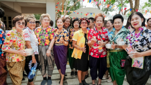 อธิการบดี มรภ.เทพสตรี ร่วมงานสืบสานประเพณีรดน้ำดำหัวขอพร เนื่องในโอกาสประเพณีวันสงกรานต์ ประจำปี พ.ศ. 2569