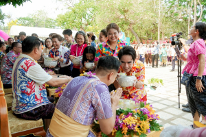 อธิการบดี มรภ.เทพสตรี ร่วมงานสืบสานประเพณีรดน้ำดำหัวขอพร เนื่องในโอกาสประเพณีวันสงกรานต์ ประจำปี พ.ศ. 2569