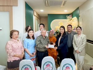 อธิการบดี มรภ.เทพสตรี ร่วมเปิดฮีลกายา สหคลินิก รับมอบบุญจากการแบ่งรายได้ 30% (16 เม.ย.–16 พ.ค. 2569) เข้ากองทุนเพื่อน้องสองราชภัฏ (เทพสตรี–อุตรดิตถ์) พร้อมรับมอบเงินสมทบอีก 100,000 บาท จากคุณสมาน คุณากรไพบูลย์ศิริ