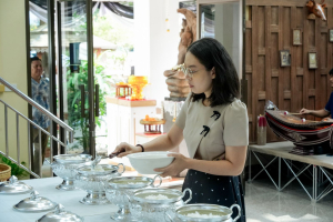 สำนักศิลปะและวัฒนธรรม มรภ.เทพสตรี จัดพิธีทำบุญถวายภัตตาหารเพลแด่พระภิกษุสงฆ์ เนื่องในเทศกาลสงกรานต์