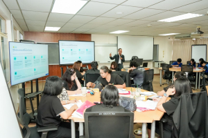 คณะเทคโนโลยีสารสนเทศ มรภ.เทพสตรี จัดอบรมครูรู้ทันสื่อ สอนนักเรียนให้รู้เท่าทัน