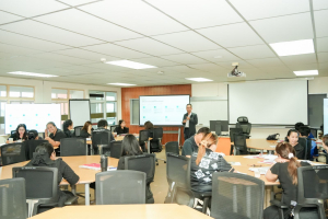 คณะเทคโนโลยีสารสนเทศ มรภ.เทพสตรี จัดอบรมครูรู้ทันสื่อ สอนนักเรียนให้รู้เท่าทัน