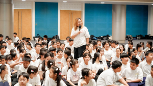 รร.สาธิต มรภ.เทพสตรี จัดอบรมพัฒนาคุณธรรมจริยธรรมนักเรียนใหม่ ประจำปีการศึกษา 2569 มุ่งสร้างจิตสำนึกที่ดีและรู้เท่าทันสังคม