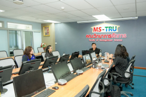 คณะวิทยาการจัดการ มรภ.เทพสตรี จัดโครงการทบทวนผลสัมฤทธิ์ของนักศึกษาตามมาตรฐานผลการเรียนรู้ มุ่งพัฒนาหลักสูตรและยกระดับคุณภาพการจัดการศึกษา
