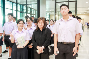 รร.สาธิต มรภ.เทพสตรี นำนักเรียน ม.4 ศึกษาดูงาน ณ สัปปายะสภาสถาน เสริมสร้างความรู้ด้านกระบวนการนิติบัญญัติ