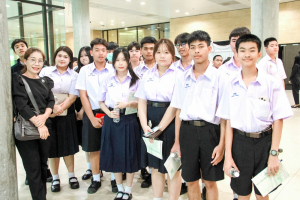 รร.สาธิต มรภ.เทพสตรี นำนักเรียน ม.4 ศึกษาดูงาน ณ สัปปายะสภาสถาน เสริมสร้างความรู้ด้านกระบวนการนิติบัญญัติ