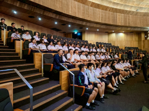 รร.สาธิต มรภ.เทพสตรี นำนักเรียน ม.4 ศึกษาดูงาน ณ สัปปายะสภาสถาน เสริมสร้างความรู้ด้านกระบวนการนิติบัญญัติ