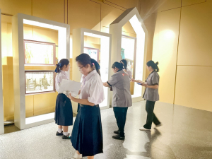 รร.สาธิต มรภ.เทพสตรี นำนักเรียน ม.4 ศึกษาดูงาน ณ สัปปายะสภาสถาน เสริมสร้างความรู้ด้านกระบวนการนิติบัญญัติ