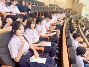 รร.สาธิต มรภ.เทพสตรี นำนักเรียน ม.4 ศึกษาดูงาน ณ สัปปายะสภาสถาน เสริมสร้างความรู้ด้านกระบวนการนิติบัญญัติ