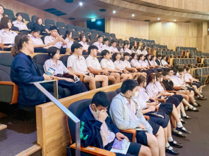 รร.สาธิต มรภ.เทพสตรี นำนักเรียน ม.4 ศึกษาดูงาน ณ สัปปายะสภาสถาน เสริมสร้างความรู้ด้านกระบวนการนิติบัญญัติ