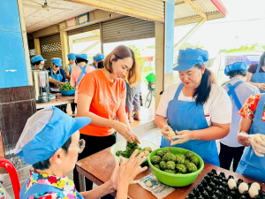 ศูนย์ส่งเสริมการจัดการศึกษาตามพระบรมราโชบาย มรภ.เทพสตรี ลงพื้นที่ถ่ายทอดศาสตร์พระราชา 