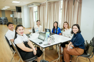 รร.สาธิต มรภ.เทพสตรี จัดประชุมเชิงปฏิบัติการระดมสมองครูและบุคลากร วางแนวทางพัฒนาสถานศึกษาสู่ความเป็นเลิศ