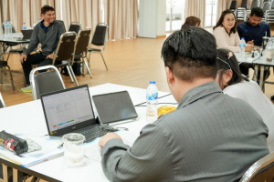 รร.สาธิต มรภ.เทพสตรี จัดประชุมเชิงปฏิบัติการระดมสมองครูและบุคลากร วางแนวทางพัฒนาสถานศึกษาสู่ความเป็นเลิศ