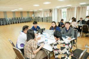 รร.สาธิต มรภ.เทพสตรี จัดประชุมเชิงปฏิบัติการระดมสมองครูและบุคลากร วางแนวทางพัฒนาสถานศึกษาสู่ความเป็นเลิศ