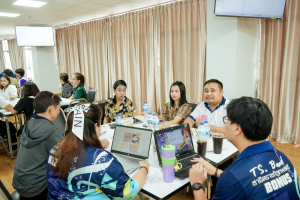 รร.สาธิต มรภ.เทพสตรี จัดประชุมเชิงปฏิบัติการระดมสมองครูและบุคลากร วางแนวทางพัฒนาสถานศึกษาสู่ความเป็นเลิศ