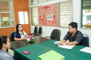 มรภ.เทพสตรี ต้อนรับ สนง.จัดหางานจังหวัดลพบุรี ในโอกาสเข้าตรวจสอบสิทธิการจัดสถานที่จำหน่ายสินค้าสำหรับผู้พิการและผู้ดูแลคนพิการ ตามมาตรา 35