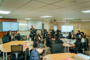 คณะเทคโนโลยีสารสนเทศ มรภ.เทพสตรี จัดอบรม AI ช่วยครู เสริมทักษะการสร้างสื่อและบริหารห้องเรียนยุคดิจิทัลแก่บุคลากรทางการศึกษาและประชาชนในจังหวัดสิงห์บุรี