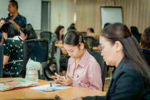 คณะเทคโนโลยีสารสนเทศ มรภ.เทพสตรี จัดอบรม AI ช่วยครู เสริมทักษะการสร้างสื่อและบริหารห้องเรียนยุคดิจิทัลแก่บุคลากรทางการศึกษาและประชาชนในจังหวัดสิงห์บุรี