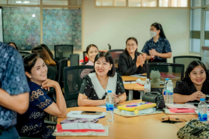 คณะเทคโนโลยีสารสนเทศ มรภ.เทพสตรี จัดอบรม AI ช่วยครู เสริมทักษะการสร้างสื่อและบริหารห้องเรียนยุคดิจิทัลแก่บุคลากรทางการศึกษาและประชาชนในจังหวัดสิงห์บุรี