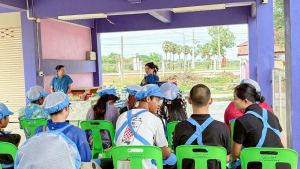 คณะวิทยาการจัดการ มรภ.เทพสตรี ลงพื้นที่พัฒนาผลิตภัณฑ์ของกลุ่มมณีรักษ์ฟาร์ม มุ่งเสริมทักษะอาชีพและขับเคลื่อนเศรษฐกิจฐานราก