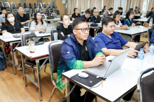 คณะครุศาสตร์ มรภ.เทพสตรี จัดอบรมพัฒนาอาจารย์คณะครุศาสตร์และคณะร่วมผลิตในหลักสูตรครุศาสตรบัณฑิต มุ่งยกระดับตามเกณฑ์คุรุสภา และ PTRU-PSF