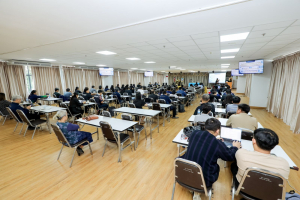 คณะครุศาสตร์ มรภ.เทพสตรี จัดอบรมพัฒนาอาจารย์คณะครุศาสตร์และคณะร่วมผลิตในหลักสูตรครุศาสตรบัณฑิต มุ่งยกระดับตามเกณฑ์คุรุสภา และ PTRU-PSF