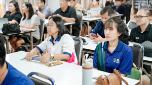คณะครุศาสตร์ มรภ.เทพสตรี จัดอบรมพัฒนาอาจารย์คณะครุศาสตร์และคณะร่วมผลิตในหลักสูตรครุศาสตรบัณฑิต มุ่งยกระดับตามเกณฑ์คุรุสภา และ PTRU-PSF