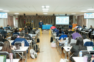 คณะครุศาสตร์ มรภ.เทพสตรี จัดอบรมพัฒนาอาจารย์คณะครุศาสตร์และคณะร่วมผลิตในหลักสูตรครุศาสตรบัณฑิต มุ่งยกระดับตามเกณฑ์คุรุสภา และ PTRU-PSF