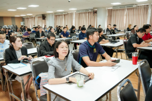 คณะครุศาสตร์ มรภ.เทพสตรี จัดอบรมพัฒนาอาจารย์คณะครุศาสตร์และคณะร่วมผลิตในหลักสูตรครุศาสตรบัณฑิต มุ่งยกระดับตามเกณฑ์คุรุสภา และ PTRU-PSF