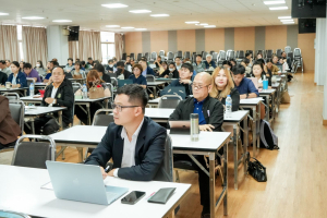 คณะครุศาสตร์ มรภ.เทพสตรี จัดอบรมพัฒนาอาจารย์คณะครุศาสตร์และคณะร่วมผลิตในหลักสูตรครุศาสตรบัณฑิต มุ่งยกระดับตามเกณฑ์คุรุสภา และ PTRU-PSF