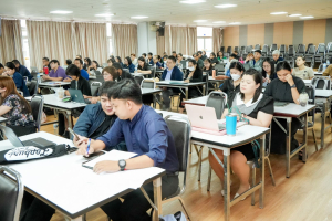 คณะครุศาสตร์ มรภ.เทพสตรี จัดอบรมพัฒนาอาจารย์คณะครุศาสตร์และคณะร่วมผลิตในหลักสูตรครุศาสตรบัณฑิต มุ่งยกระดับตามเกณฑ์คุรุสภา และ PTRU-PSF