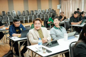 คณะครุศาสตร์ มรภ.เทพสตรี จัดอบรมพัฒนาอาจารย์คณะครุศาสตร์และคณะร่วมผลิตในหลักสูตรครุศาสตรบัณฑิต มุ่งยกระดับตามเกณฑ์คุรุสภา และ PTRU-PSF