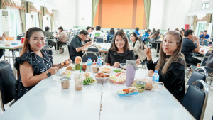 สโมสรเจ้าหน้าที่ มรภ.เทพสตรี จัดกิจกรรม Happy Workplace