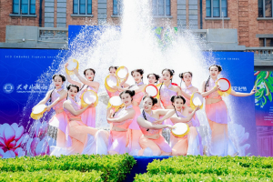 นักศึกษาสาขาวิชาภาษาจีน คณะมนุษยศาสตร์ฯ มรภ.เทพสตรี ร่วมเผยแพร่ศิลปวัฒนธรรมไทย ในงานเทศกาลวัฒนธรรมนานาชาติ ครั้งที่ 9 ณ มหาวิทยาลัยภาษาต่างประเทศเทียนจิน