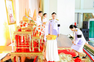 มรภ.เทพสตรี ร่วมพิธีมอบแบบลายผ้าพระราชทาน ปี 2569 สืบสานพระปณิธานภูมิปัญญาผ้าไทย