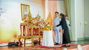 มรภ.เทพสตรี ร่วมพิธีมอบแบบลายผ้าพระราชทาน ปี 2569 สืบสานพระปณิธานภูมิปัญญาผ้าไทย