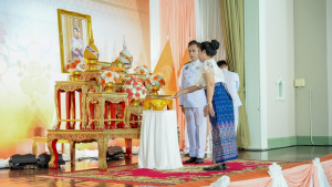 มรภ.เทพสตรี ร่วมพิธีมอบแบบลายผ้าพระราชทาน ปี 2569 สืบสานพระปณิธานภูมิปัญญาผ้าไทย