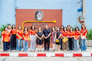 โรงเรียนสาธิต มรภ.เทพสตรี ร่วมต้อนรับบุคลากรและนักศึกษา ม.ธรรมศาสตร์ เตรียมความพร้อมจัดโครงการค่ายบันไดสู่ประตูเหลืองแดง ครั้งที่ 14