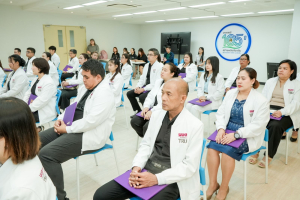 มรภ.เทพสตรี จัดพิธีมอบวุฒิบัตรและปิดการอบรมหลักสูตรการบริหารงานอุดมศึกษาระดับต้น (สำหรับผู้บริหารสายสนับสนุน) รุ่นที่ 1