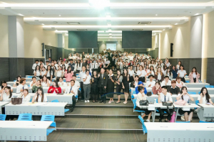 คณะวิทยาการจัดการ มรภ.เทพสตรี จัดปฐมนิเทศนักศึกษาฝึกประสบการณ์วิชาชีพ และนักศึกษาปฏิบัติงานสหกิจศึกษา ภาคการศึกษาที่ 1 ปีการศึกษา 2569