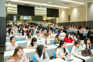 คณะวิทยาการจัดการ มรภ.เทพสตรี จัดปฐมนิเทศนักศึกษาฝึกประสบการณ์วิชาชีพ และนักศึกษาปฏิบัติงานสหกิจศึกษา ภาคการศึกษาที่ 1 ปีการศึกษา 2569