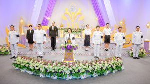 ผู้แทนผู้บริหาร คณาจารย์ บุคลากร นักเรียน และนักศึกษา มรภ.เทพสตรี บันทึกเทปโทรทัศน์ถวายพระพรชัยมงคล สมเด็จพระนางเจ้าฯ พระบรมราชินี