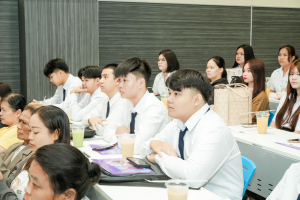 คณะเทคโนโลยีสารสนเทศ มรภ.เทพสตรี จัดพิธีปฐมนิเทศนักศึกษาใหม่ ประจำปีการศึกษา 2569 มุ่งสร้างความเข้าใจและเตรียมความพร้อมสู่รั้วมหาวิทยาลัย